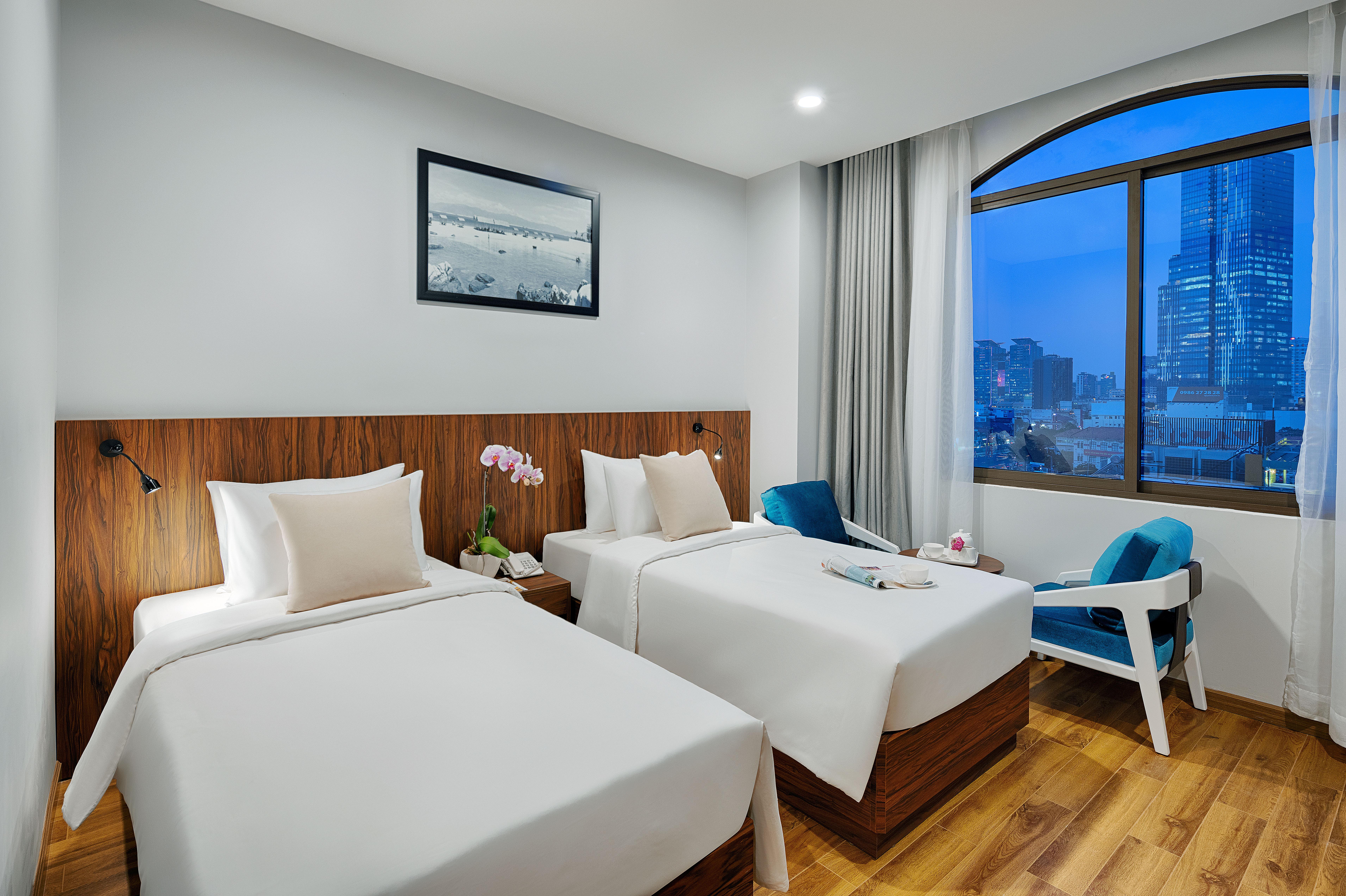Happy Life Grand Hotel & Rooftop Skybar Ho Si Minh-város Kültér fotó