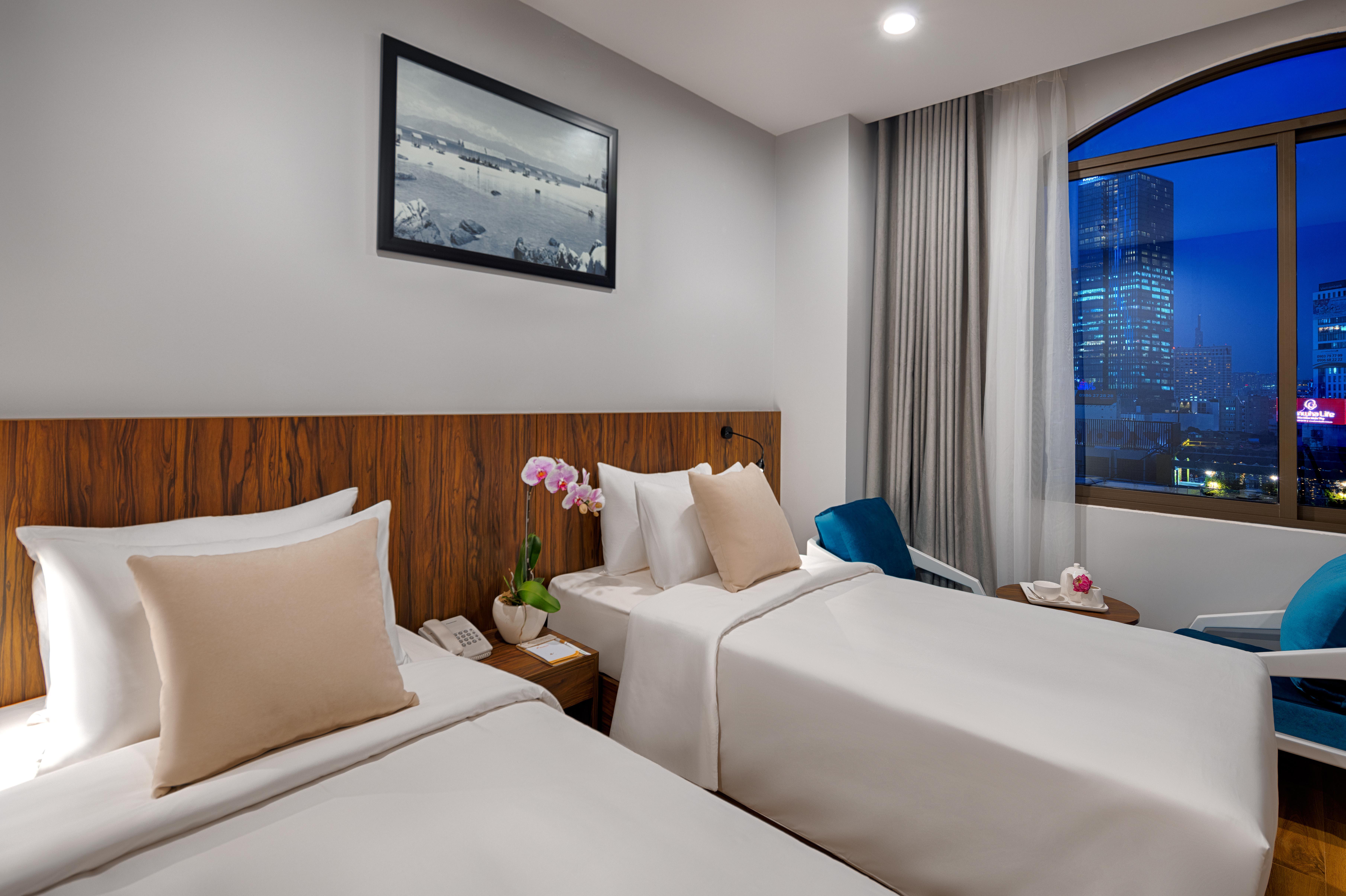 Happy Life Grand Hotel & Rooftop Skybar Ho Si Minh-város Kültér fotó