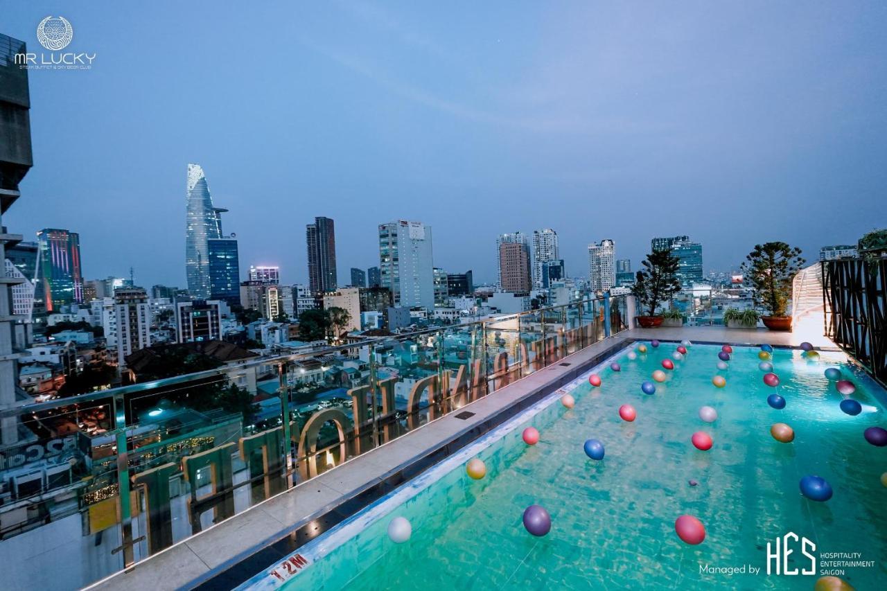 Happy Life Grand Hotel & Rooftop Skybar Ho Si Minh-város Kültér fotó